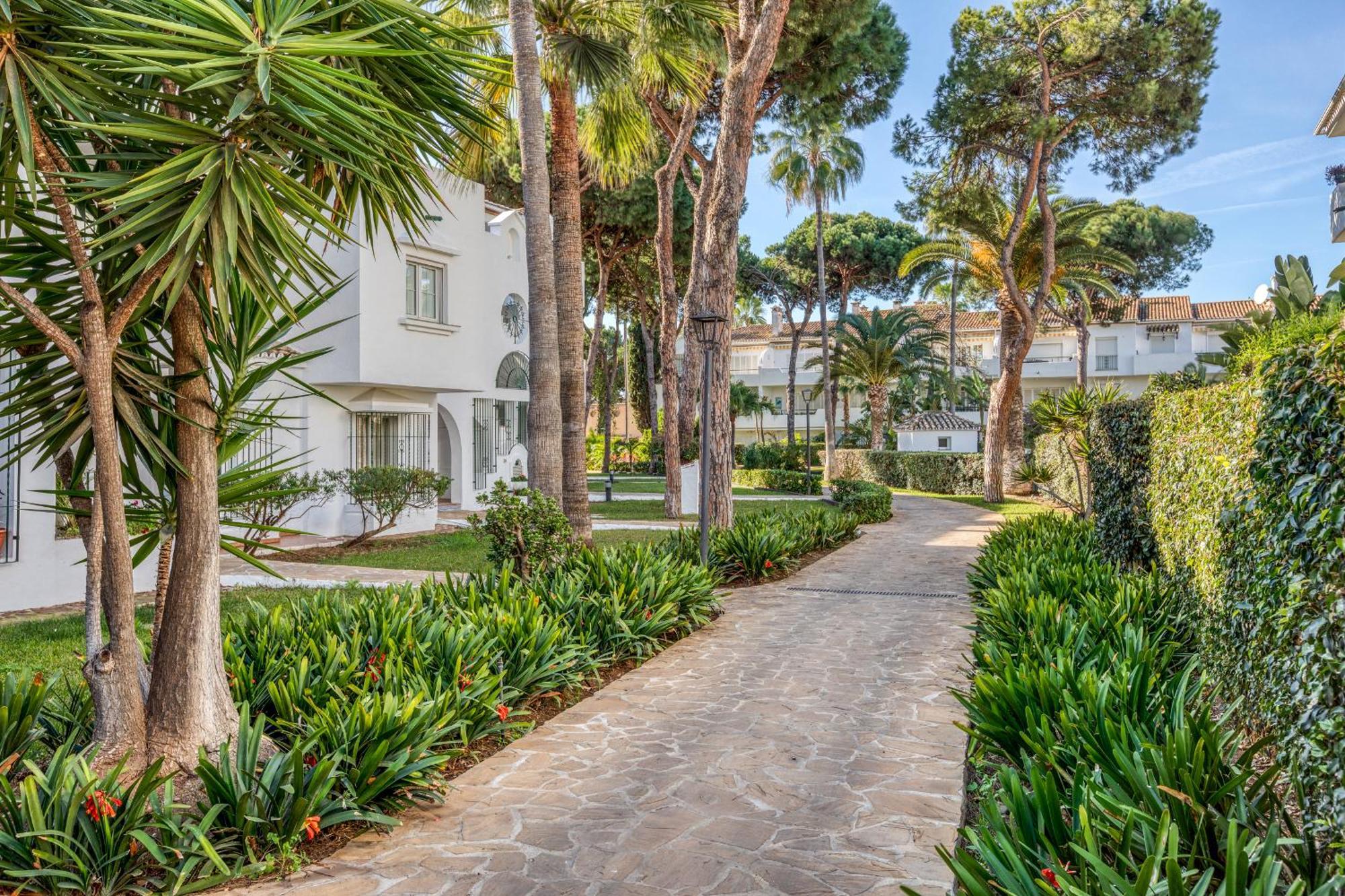 Life El Presidente Penthouse Pool View Διαμέρισμα Εστεπόνα Εξωτερικό φωτογραφία